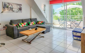 Beautiful Apartment In Damgan With Wifi